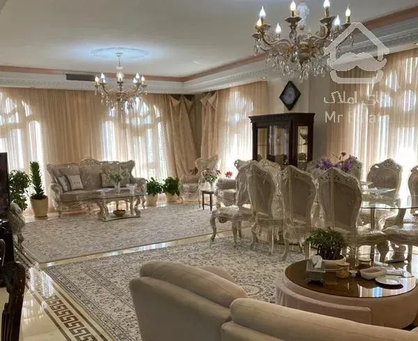 اپارتمان ۱۸۰ متری ۳خوابه تفکیکی با ۲پارکینگ