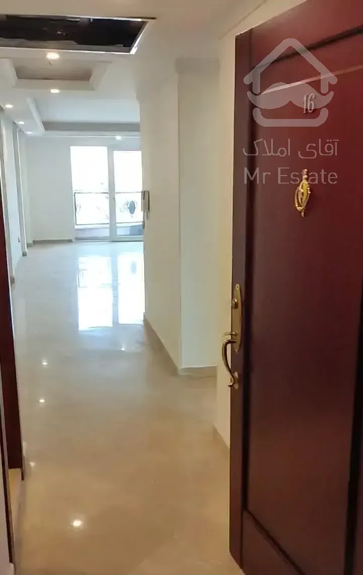 ۱۱۸متر دو خوابه برکامرانیه جنوبی مشاعات آبی فعال