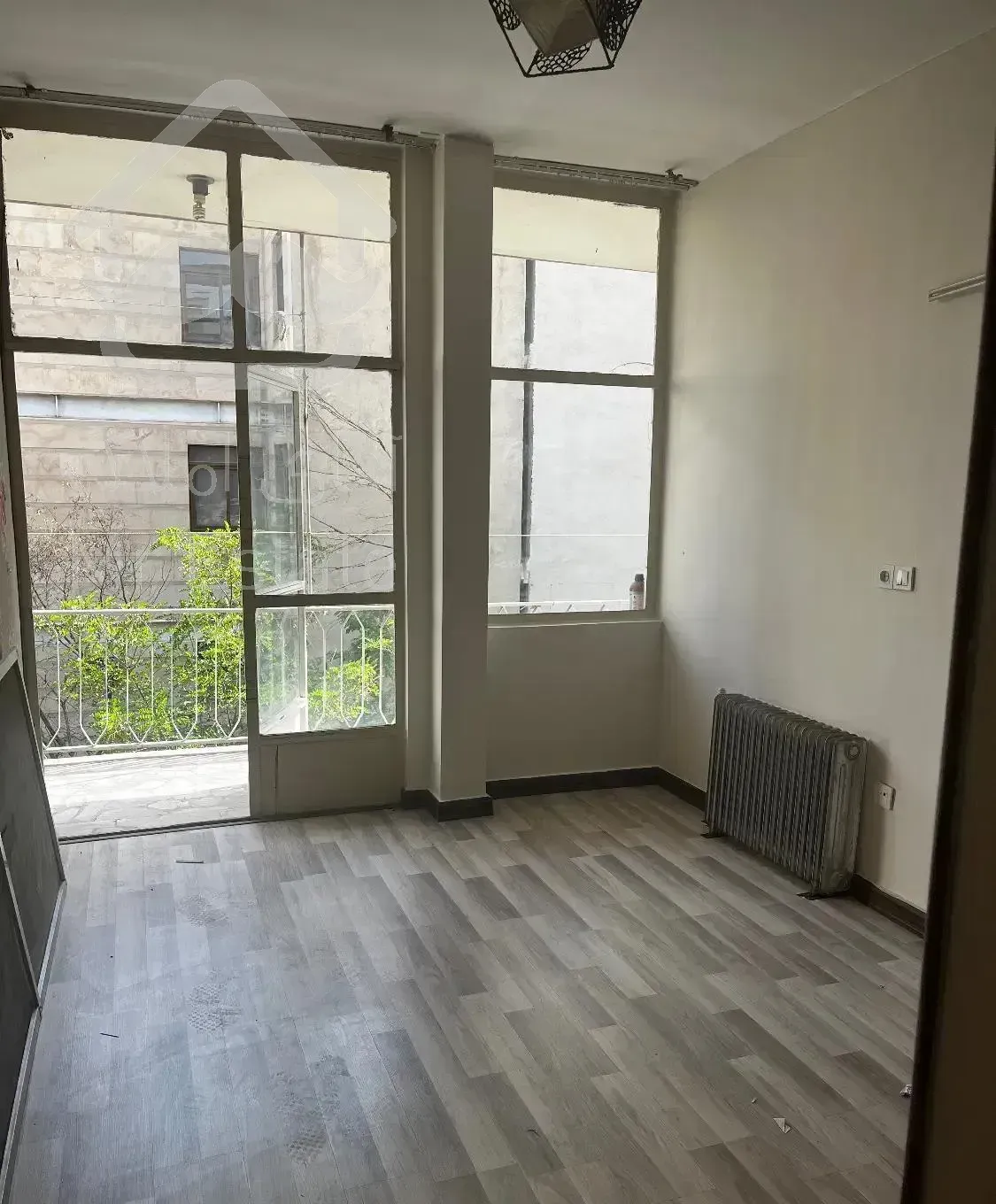 ۲۰۰ متر یوسف اباد