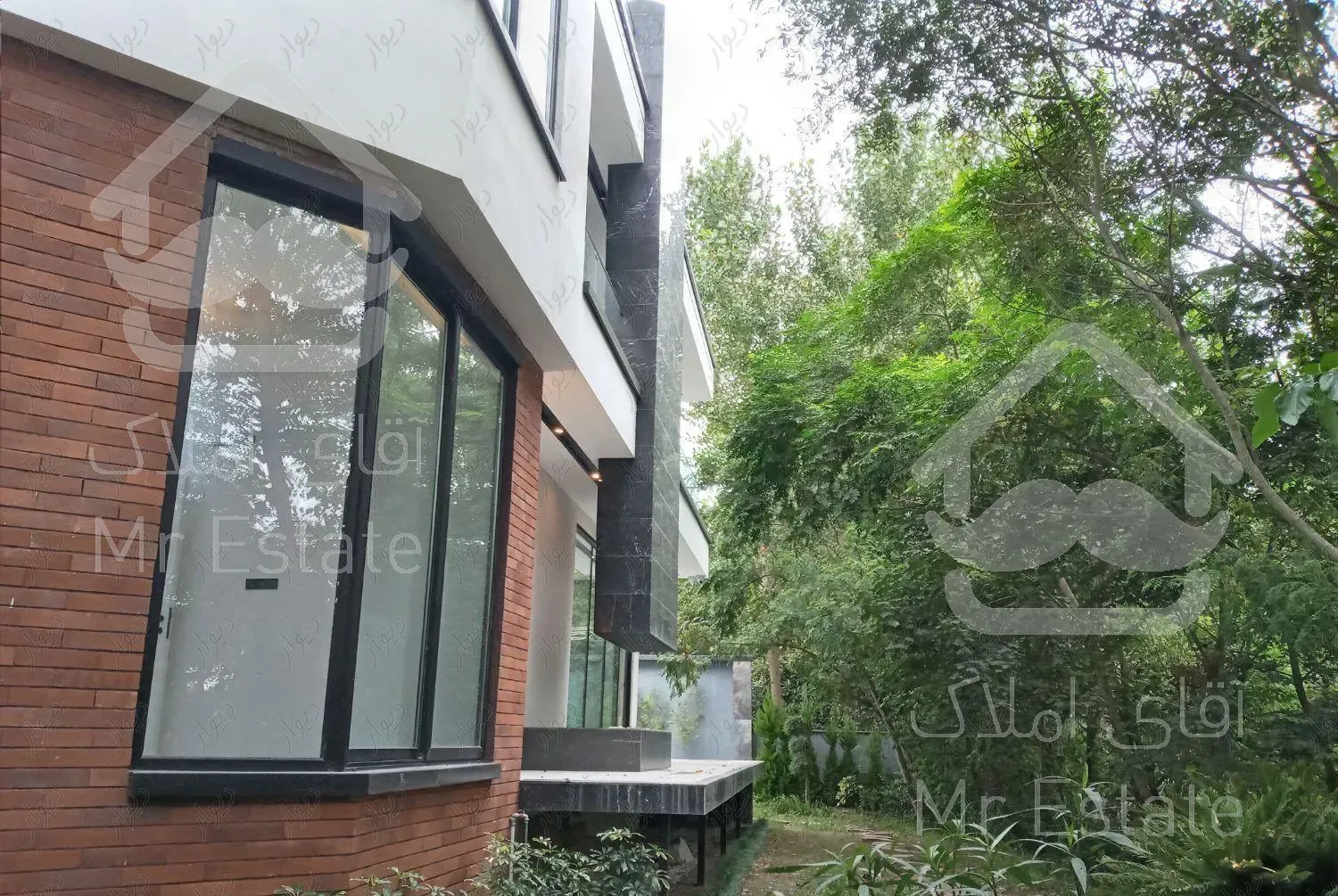 ویلا کاخ ساحلی ۵۰۰ متری استخردار/تاپ لوکیشن