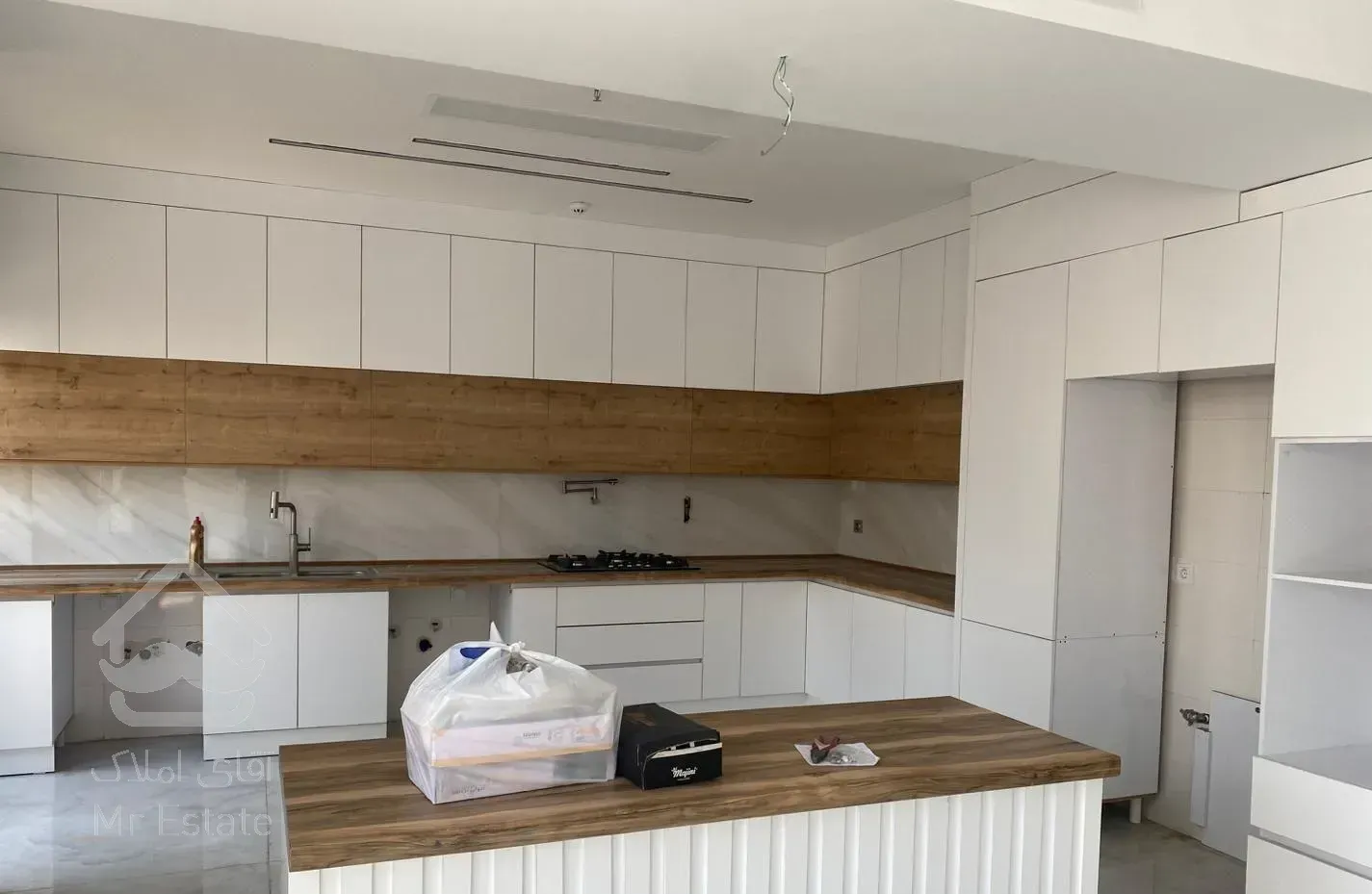 ۱۶۵متر لاله هاشمیه صفر تک واحدی فوق لاکچری