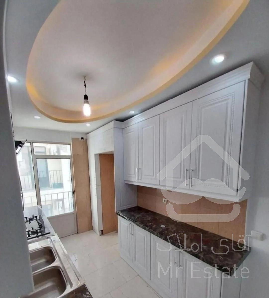 66 متر ۱ خواب بلوار فردوس ۹ ساله کم واحد