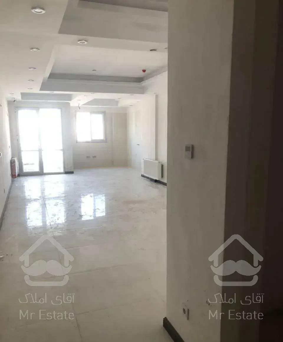 آپارتمان ۱۷۰متر /نوساز/۲پارکینگ