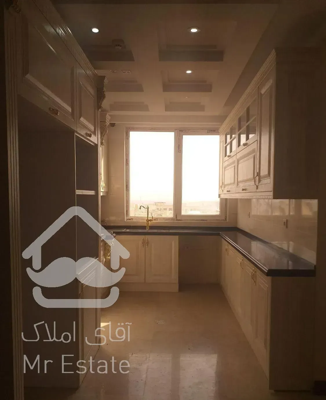 ۶۴متر یکخوابه فول امکانات -لارستان