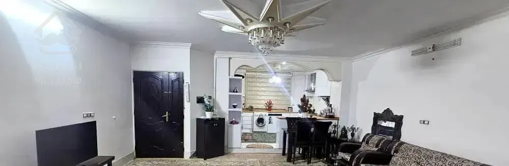 آپارتمان 93 متری خوش نقشه آزادی