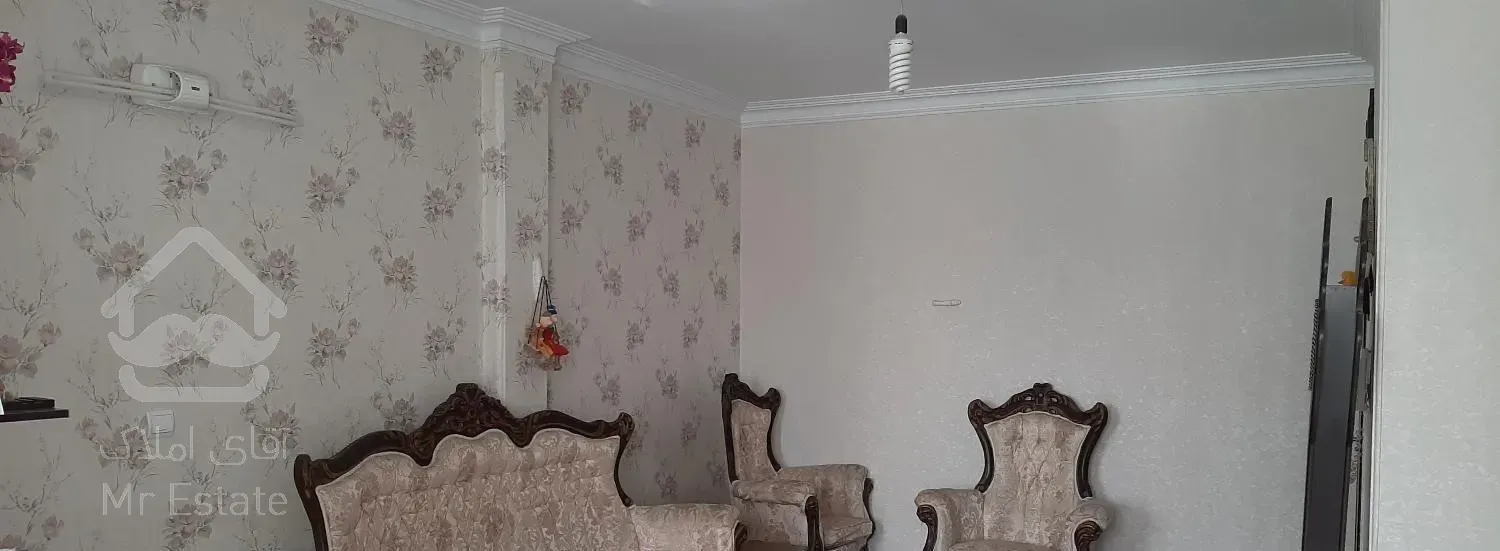 ۴۵ متر خ آقاجانلو خوش نقشه تمیز مناسب عروس و داماد