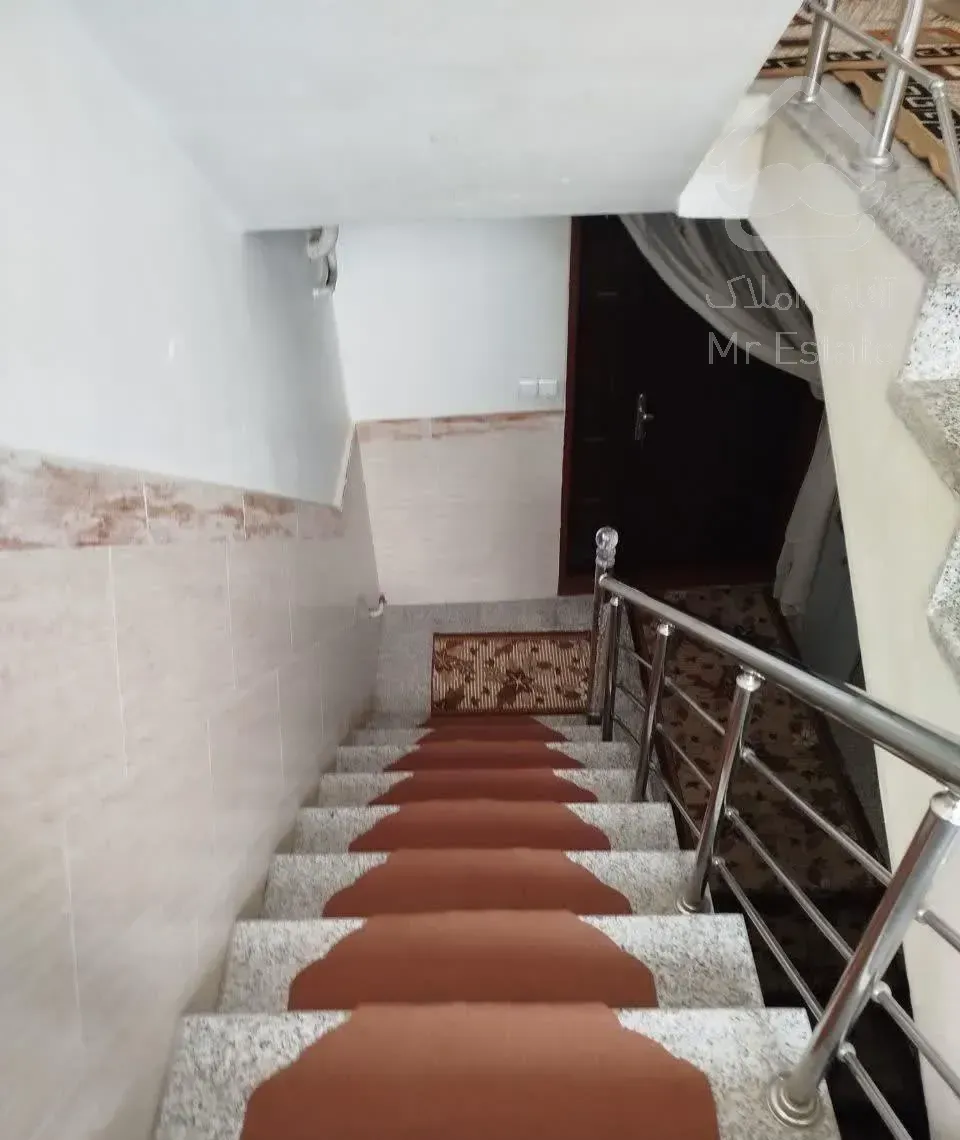 فروش آپارتمان ۲۵۰ متری .3طبقه