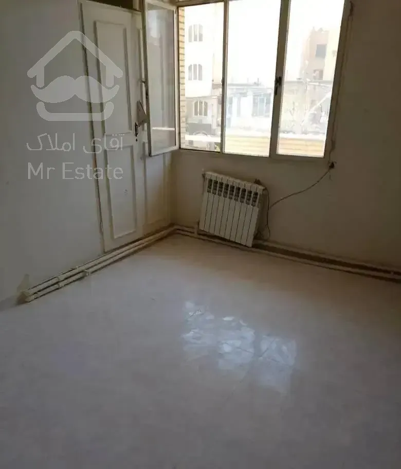 110متر تکواحدی با پارکینگ امامت