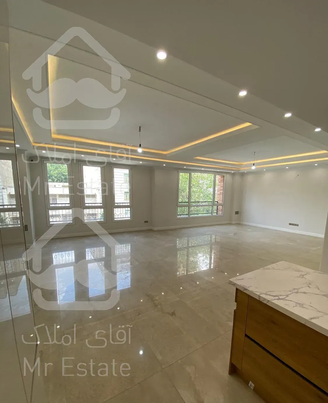 نفت ۲۲۰ متر ۳ خواب تکواحد