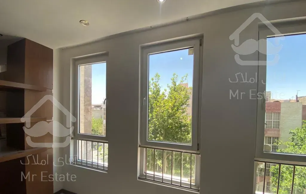 160متر* تک واحدی/نزدیک به حاشیه *تخلیه