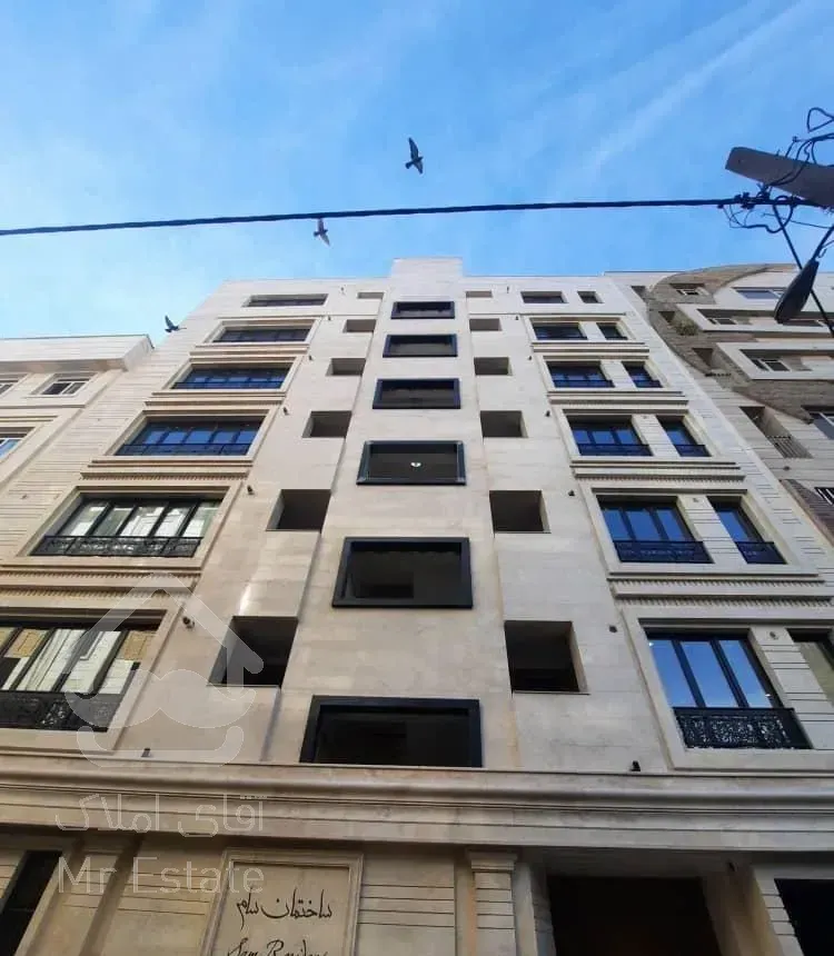 شریعتی معلم ۱۳۵متری ۳خ نوساز فول سازه بی نظیر