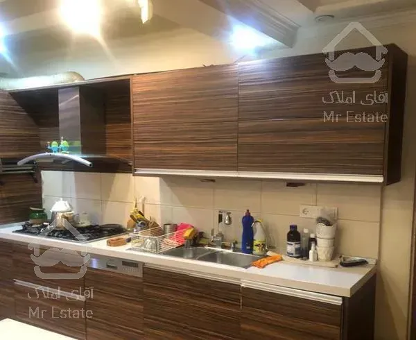 ۱۱۰ متر/خوش نقشه/فول مشاعات/بلوار ۲۴ متری