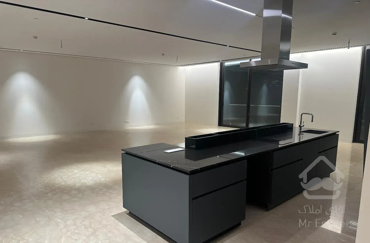 450مترپنت هاووس ۴خواب کامرانیه شمالی سوپرلوکس