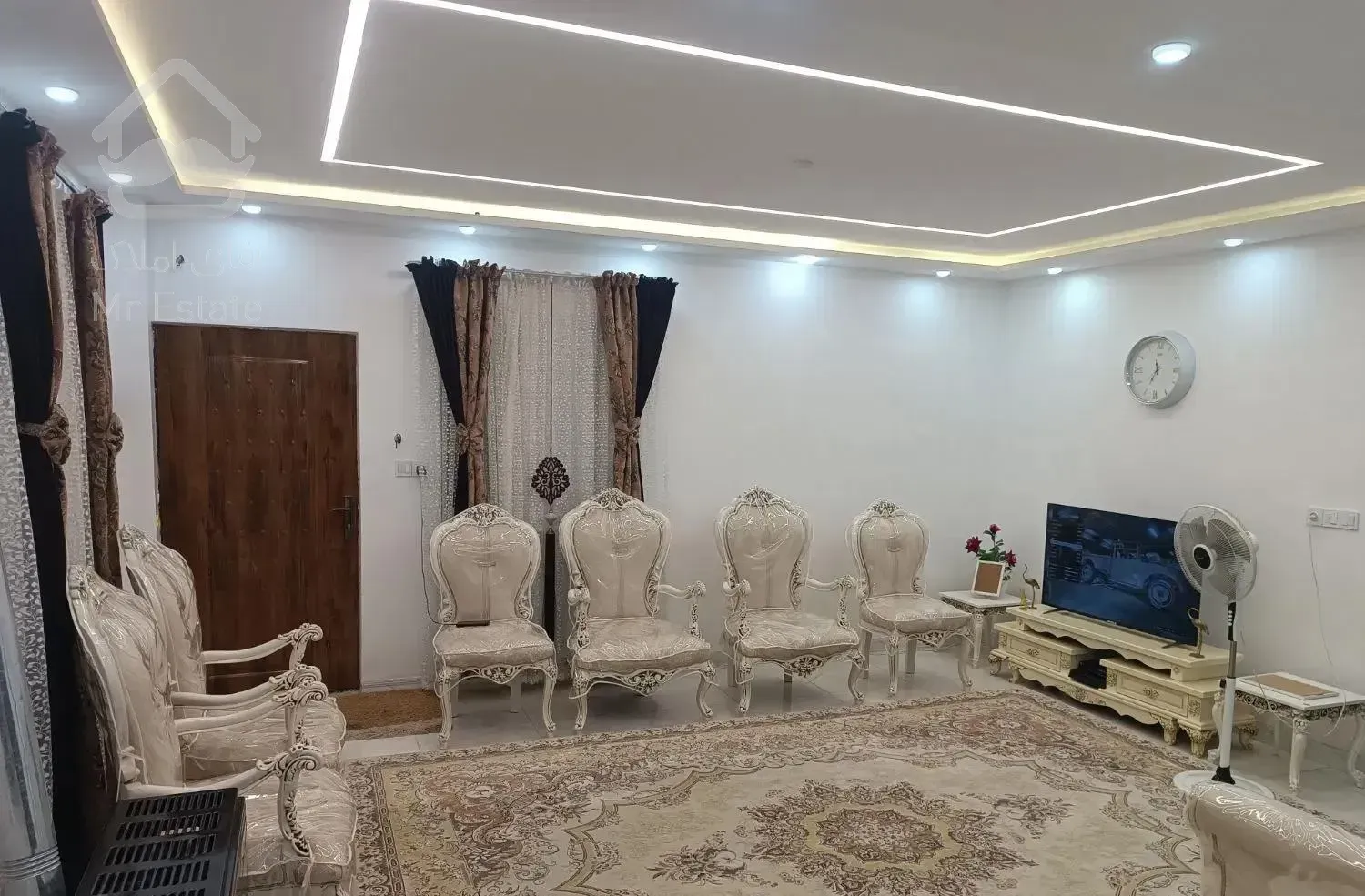 آپارتمان طبقه همکف 70 متری شیک به سبک ویلایی