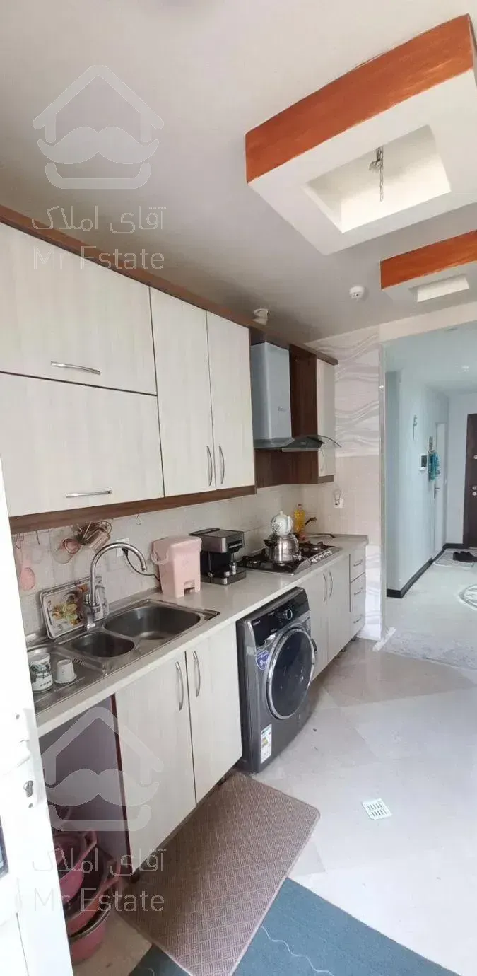 آپارتمان۱۱۴متر۲خواب در دریاچه چیتگر شیک و تمیز