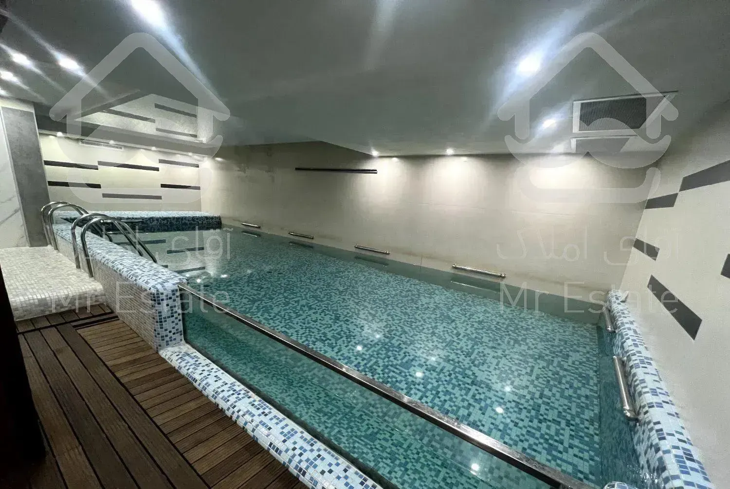 آپارتمان*۴۰۰متری*۴خوابه*نگینی بر فراز سعادت اباد