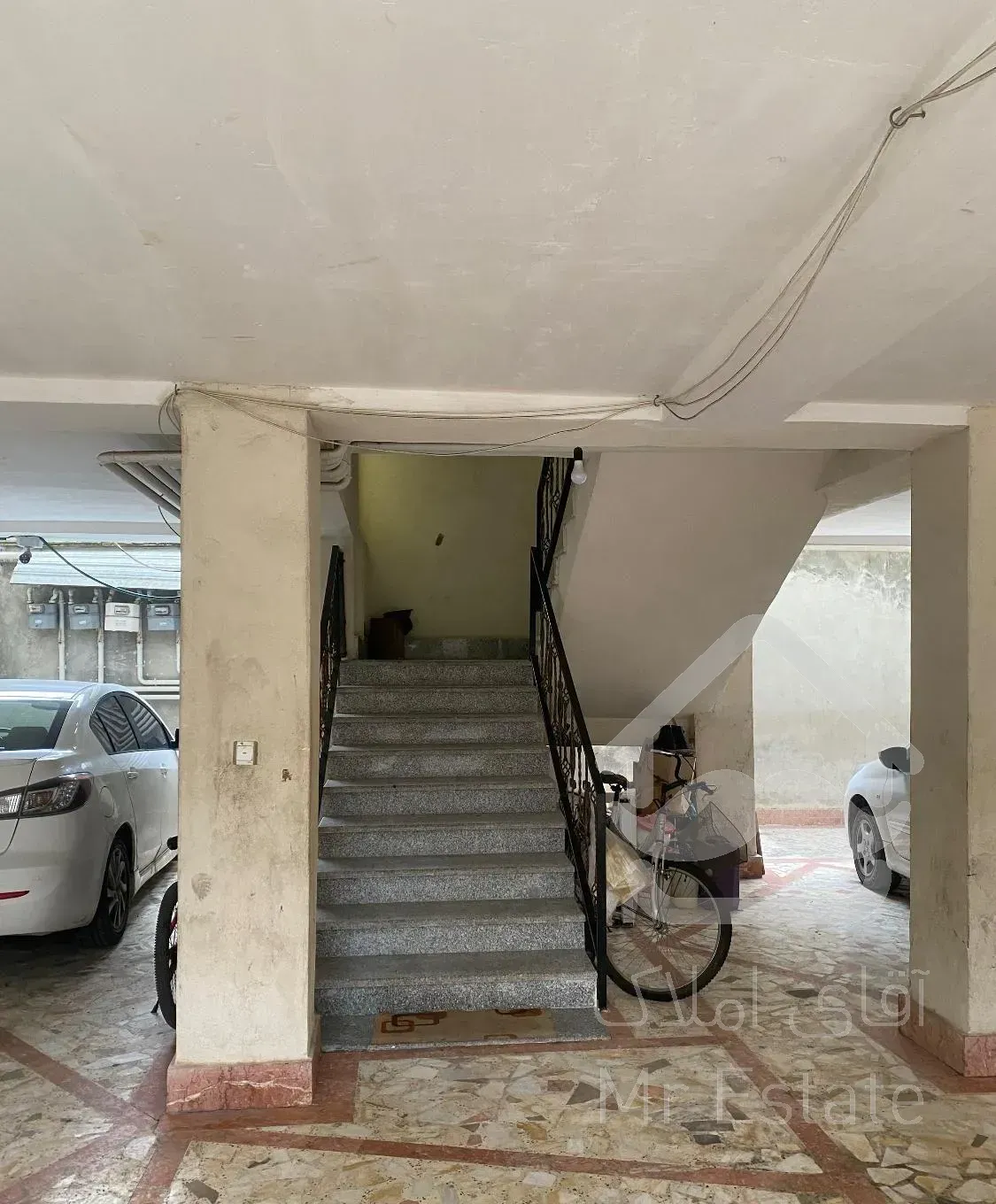 آپارتمان مرکز شهر صومعه سرا