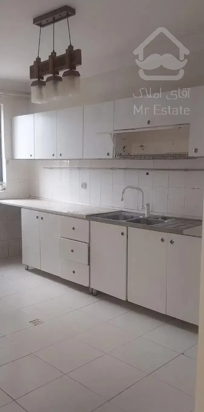 ویلایی ۹۰متری طبقه اول در بلوار معلم