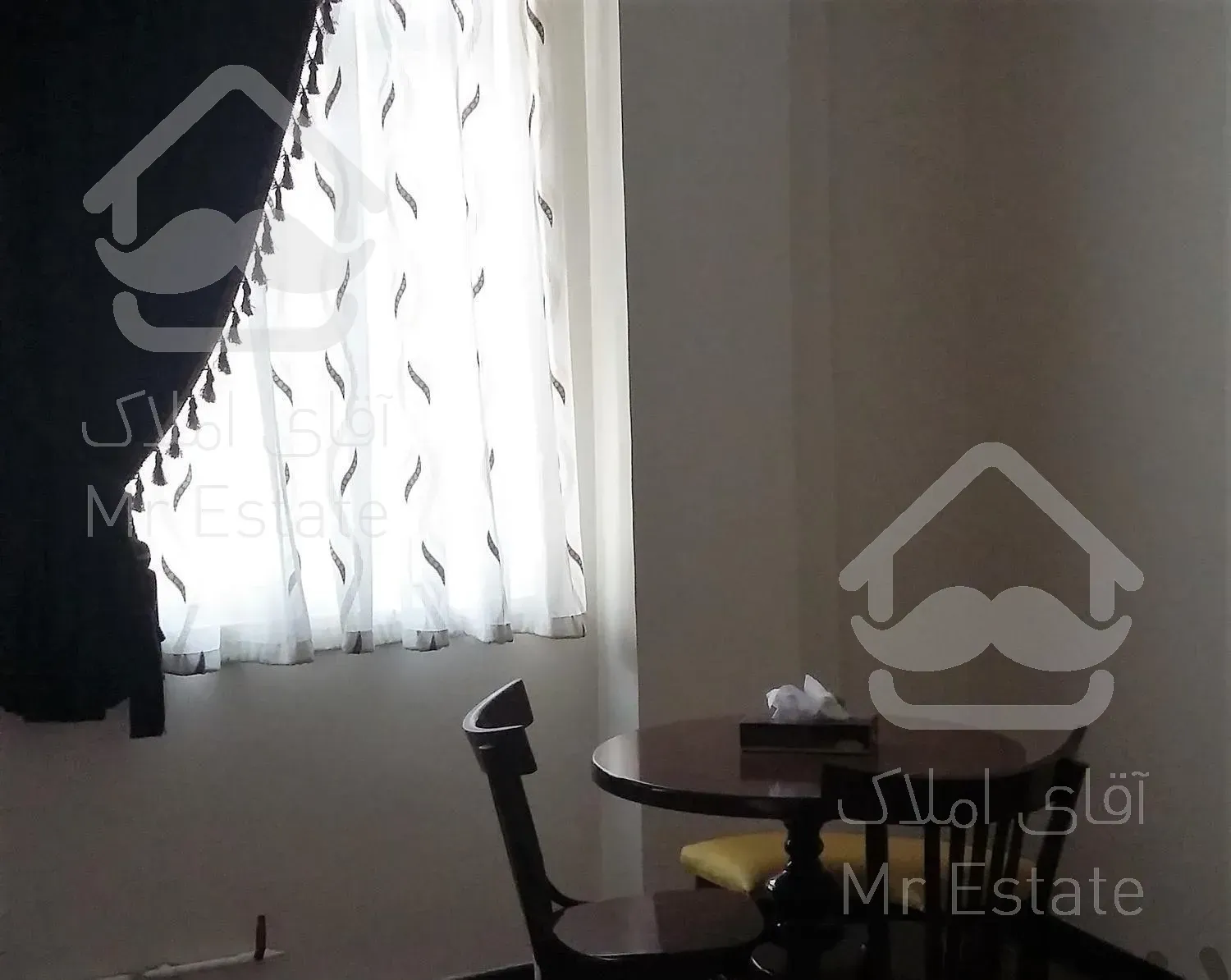 مبله شیک مرکز شهر آرام