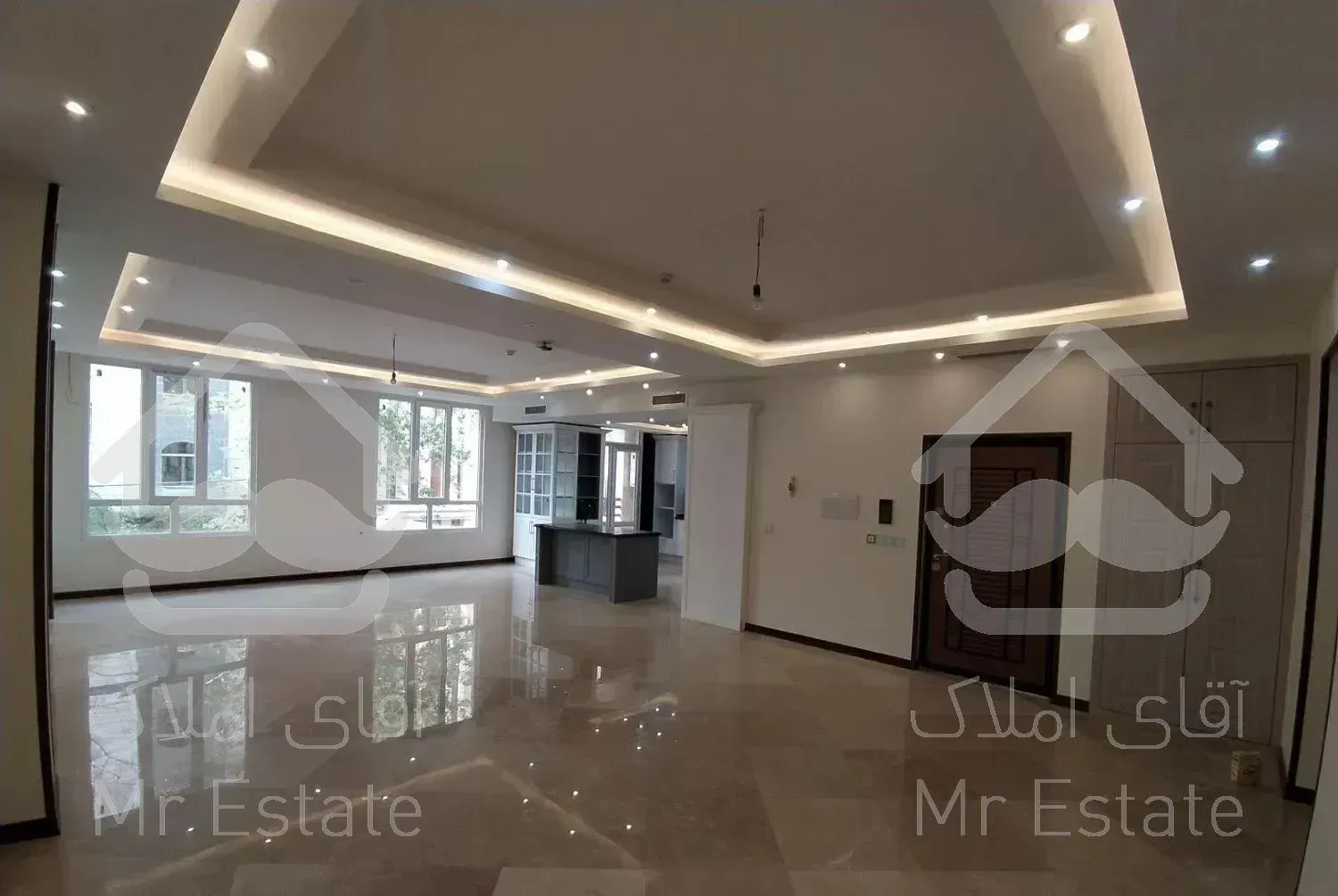 آپارتمان 141 متر سه خواب / تاپ لوکیشن ونک