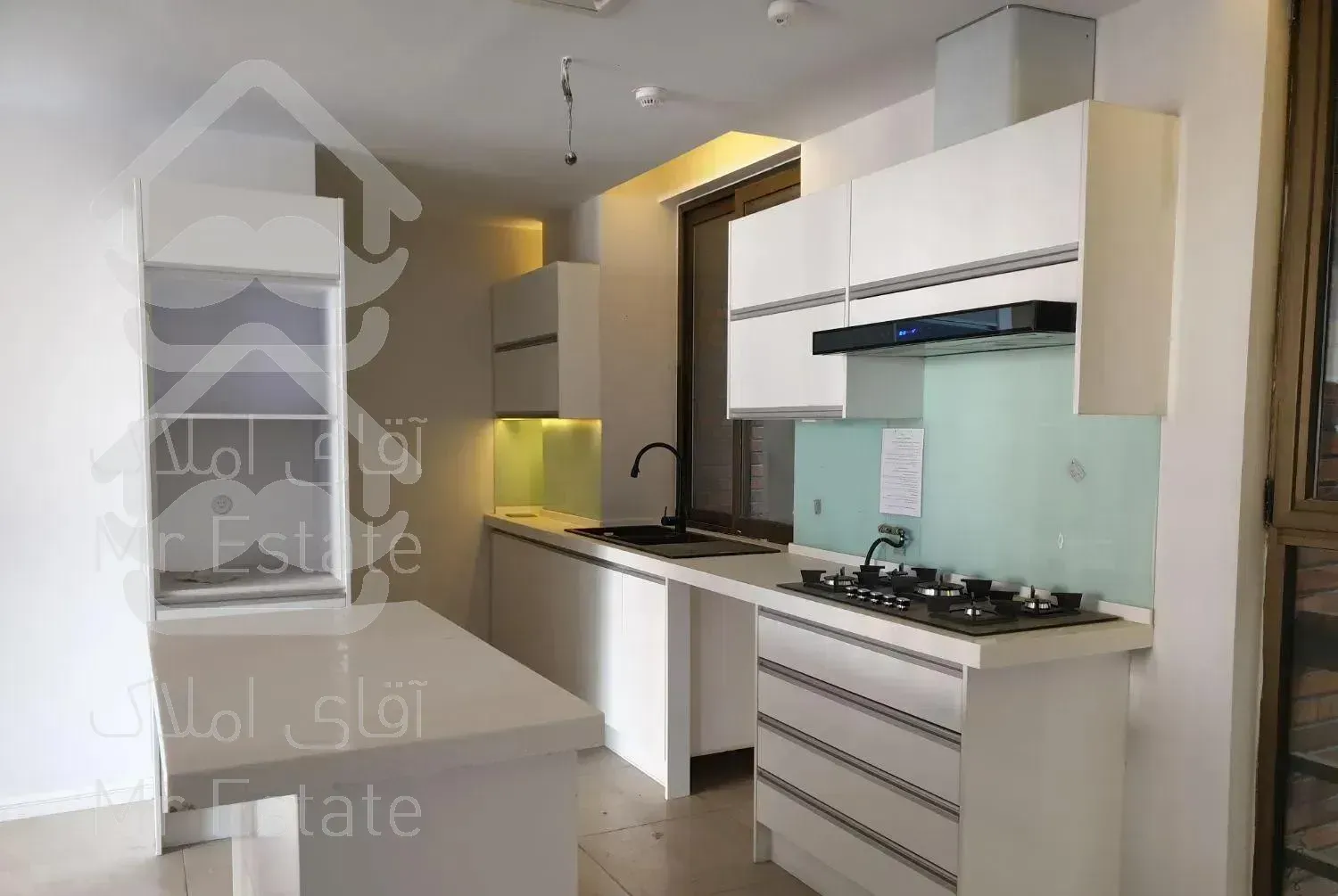 ۱۷۰ متر دوبلکس**کاخ اشرافی اعیانی**