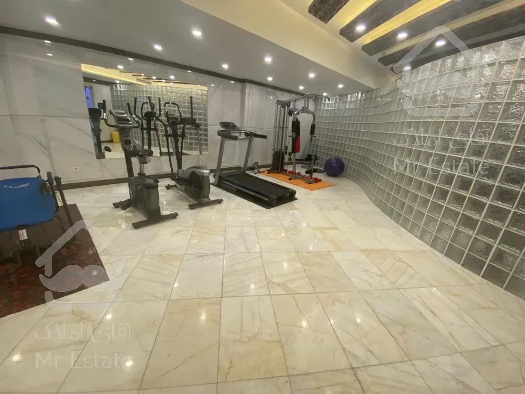 اجاره و رهن آپارتمان زعفرانیه 350  متر لاکچری