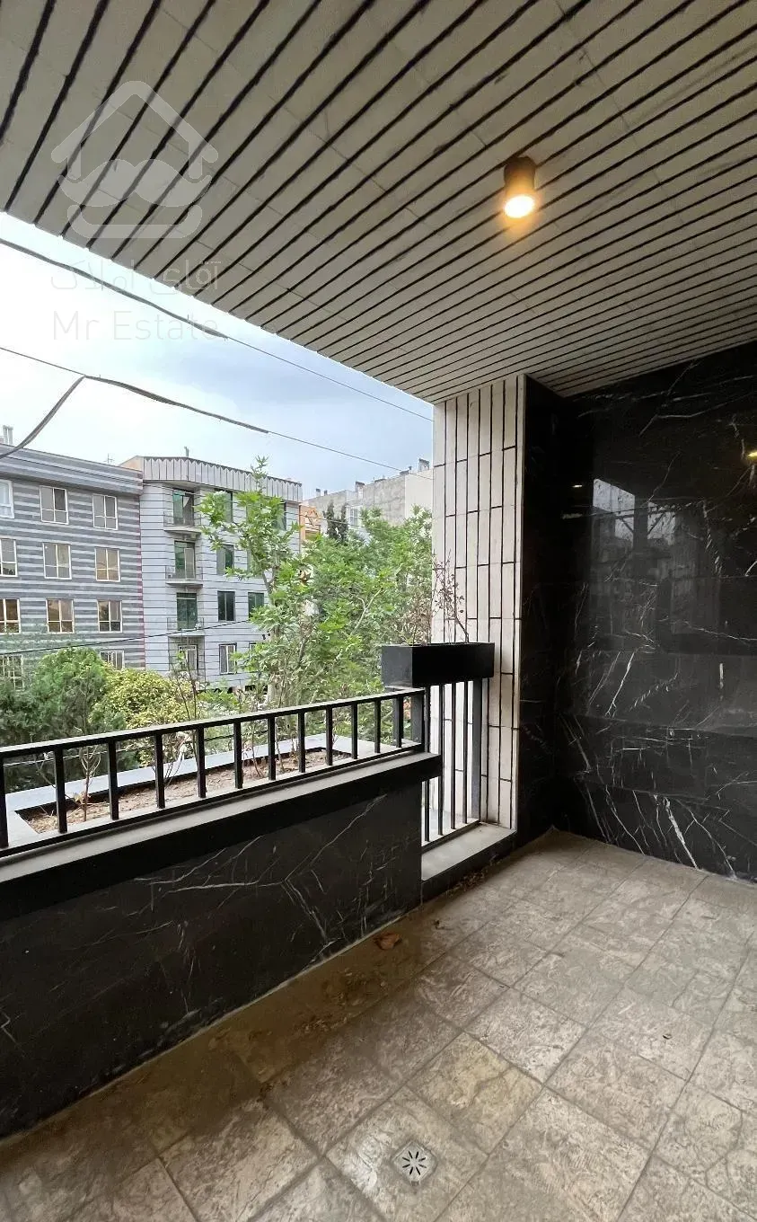 ۱۵۰ متر اشتراکی جنوبی ( معاوضه با واحد کوچکتر )