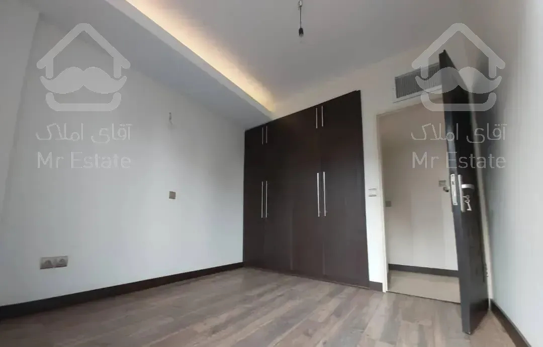 اوین آپارتمان ۱۲۸ متری  (کلید نخورده)