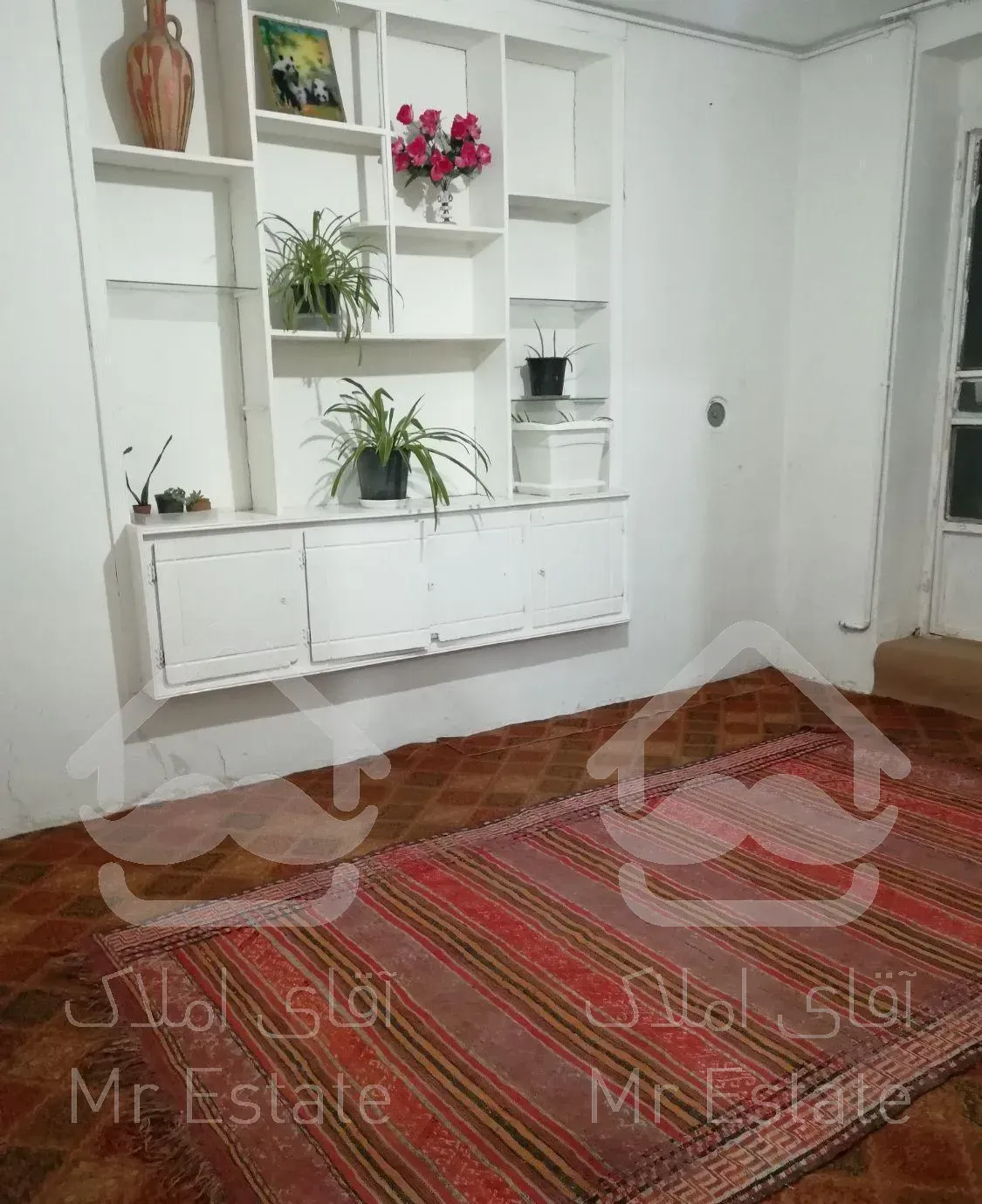 طبقه همکف دوخوابه مبله