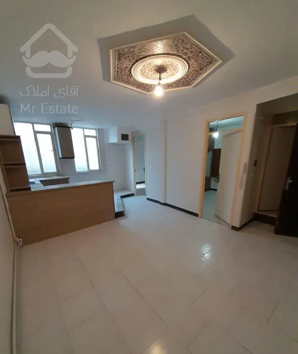 فروش آپارتمان ۶۰ متری ۲ خوابه طبقه ۱ در مارلیک