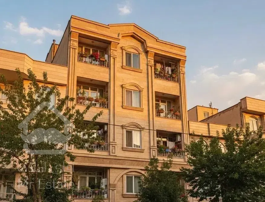 آپارتمان۱۷۸متری۳خواب/شمس اباد/روف گاردن/قیمت عالی