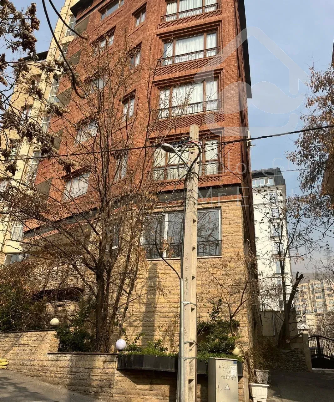 ۱۵۰متر دربند فروشنده واقعی