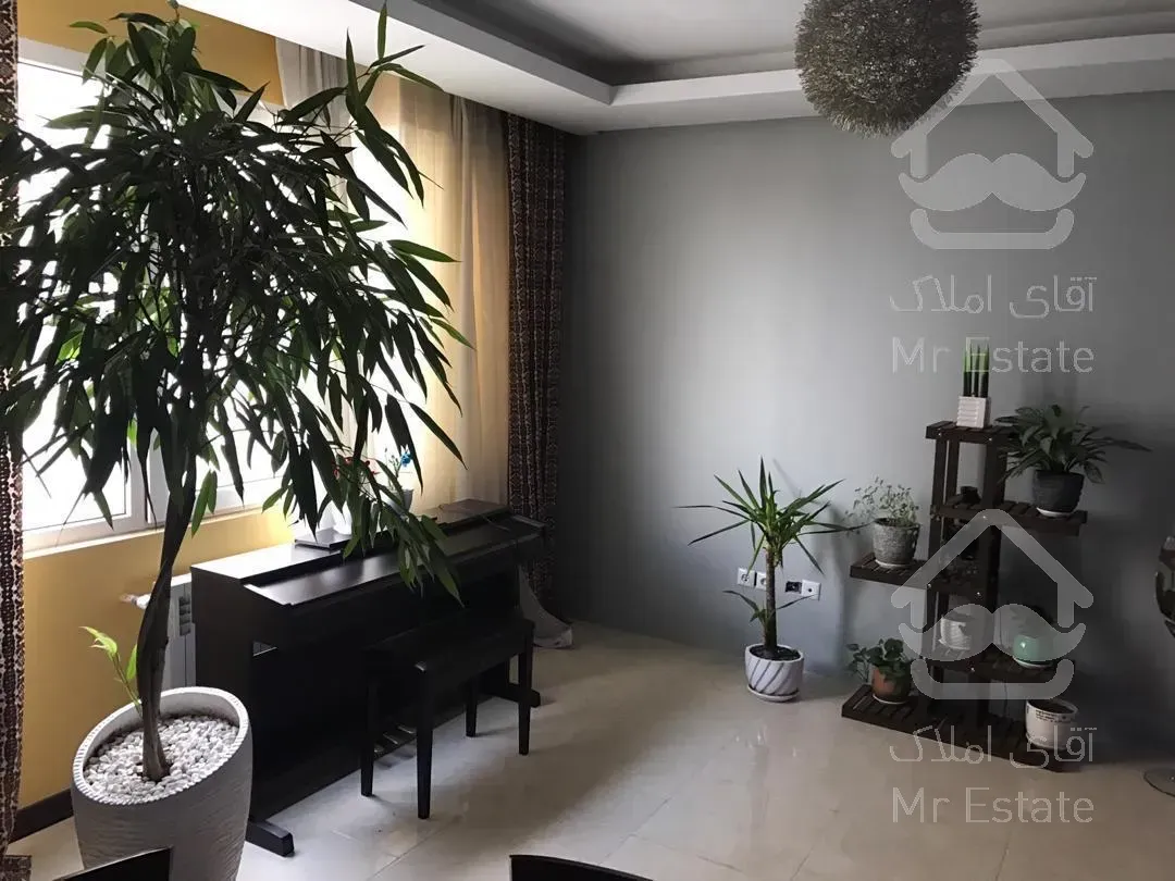 اجاره آپارتمان/سند اداری/صادقیه(فردوس شرق)