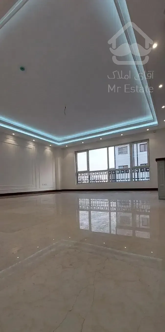 ۱۱۰متر۲خواب سالن پرده خور خطی روبه آفتاب بی نظیر