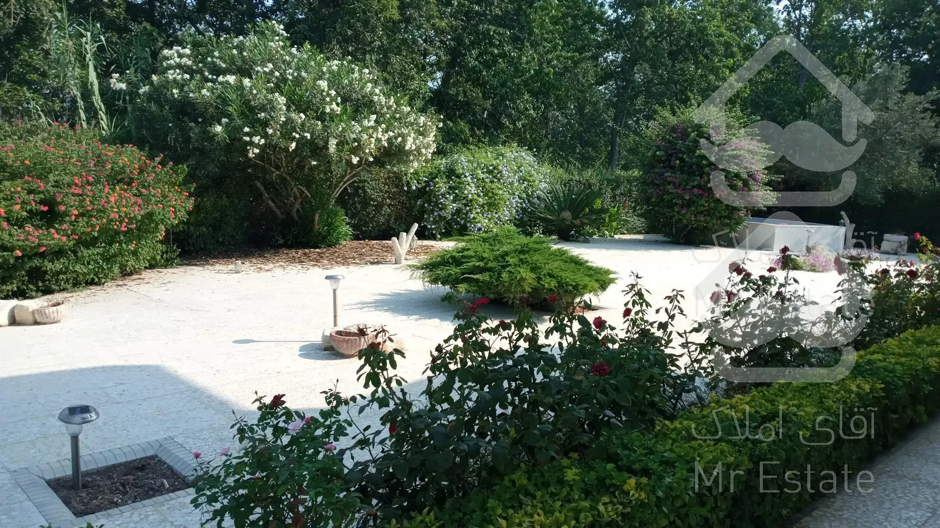 خرید باغ ویلا ۸۸۰ متری پلاک یک دریا در ساری جاده پلاژ