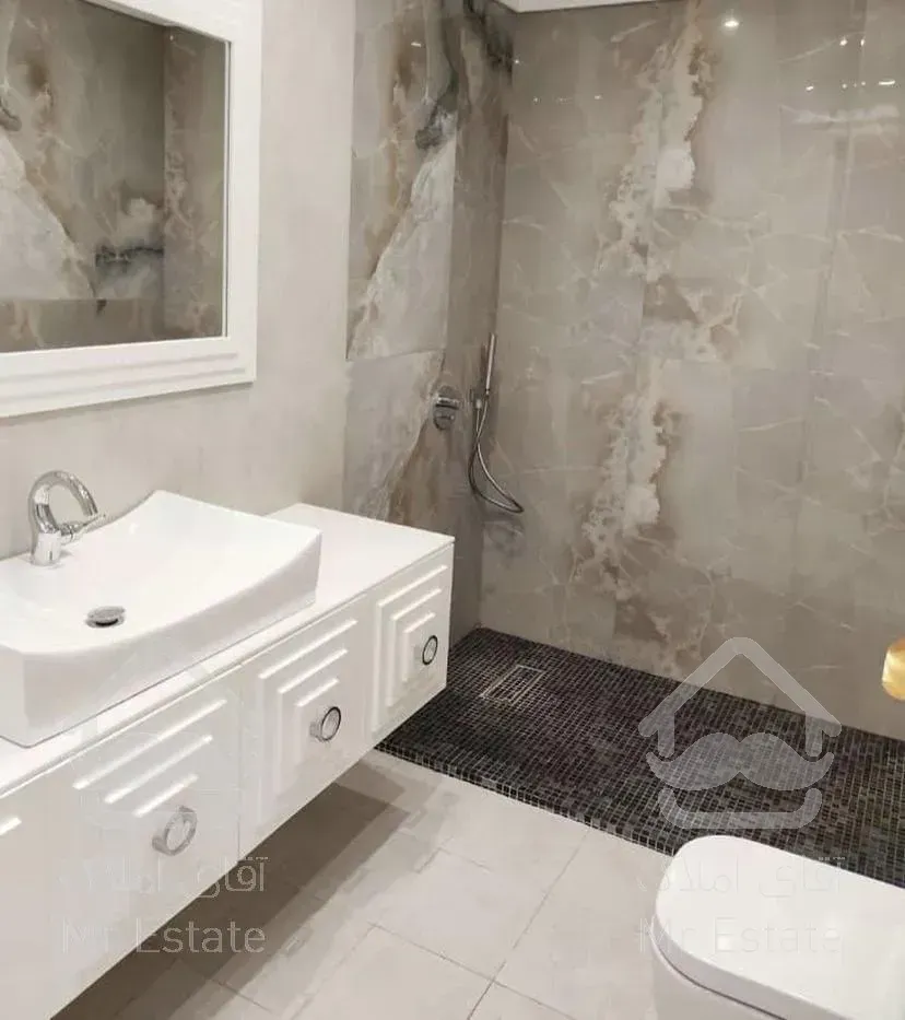 201متری کامرانیه شمالی