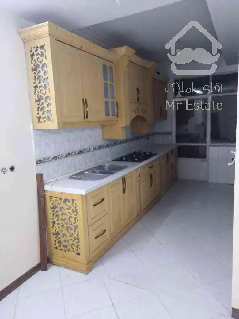 واحد ۸۰متری همکف