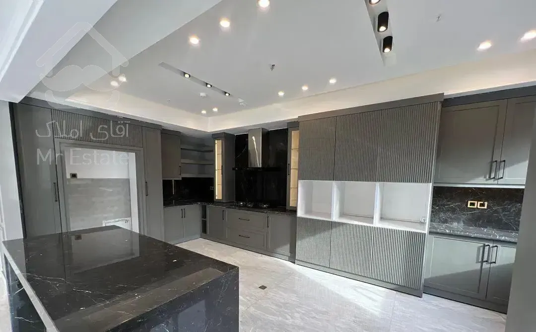 کار لوکس و برند با بهترین دسترسی سجاد