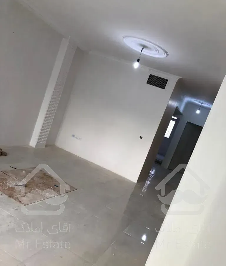 ۸۰متر پروانه شمالی ۳خوابه