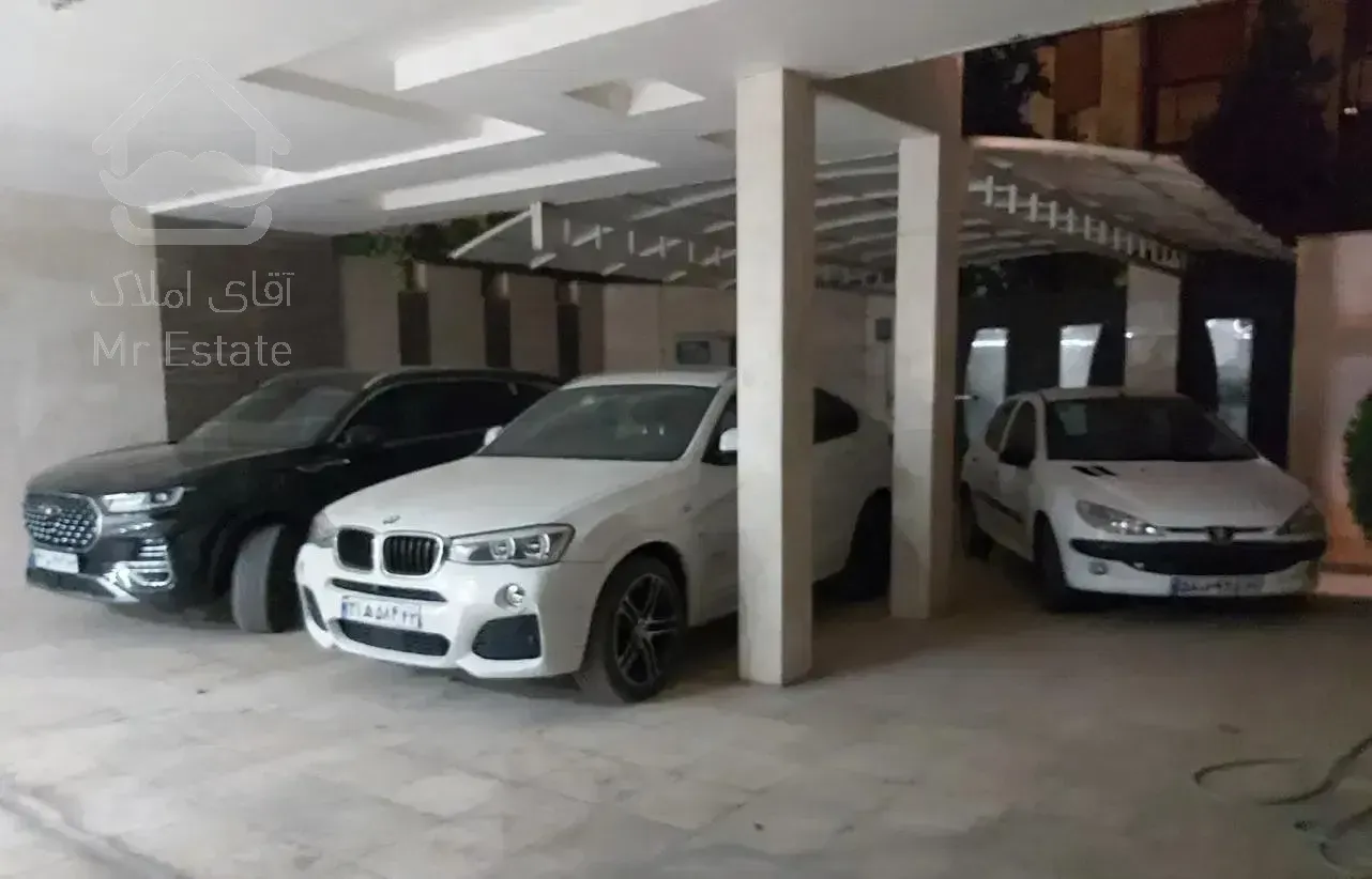 ۱۸۰متر دونبش غرق نور (خلوت)