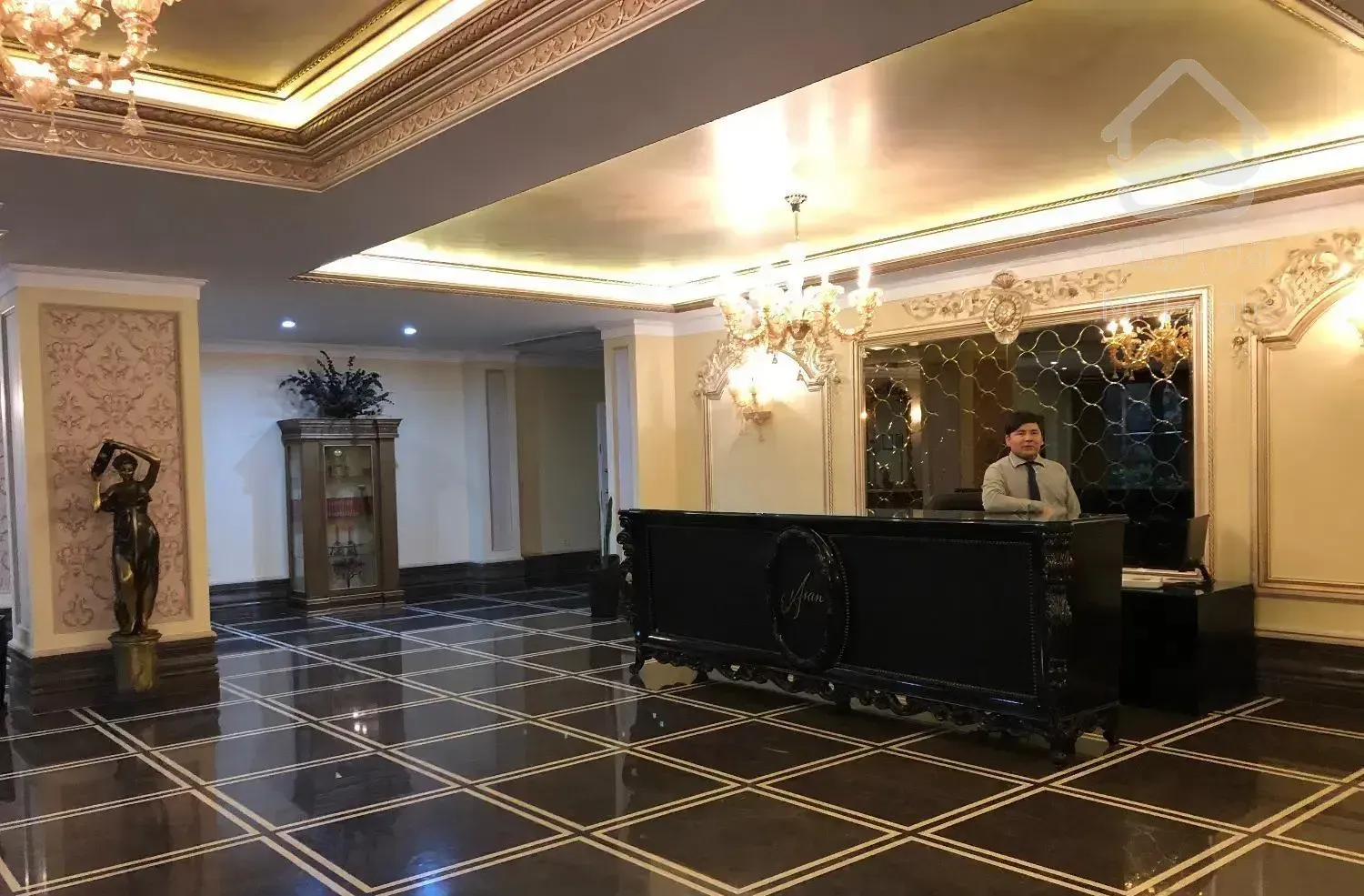 ۱۸۵ متر فرمانیه اندرزگو مشاعات فول ارشیتکت دلیری