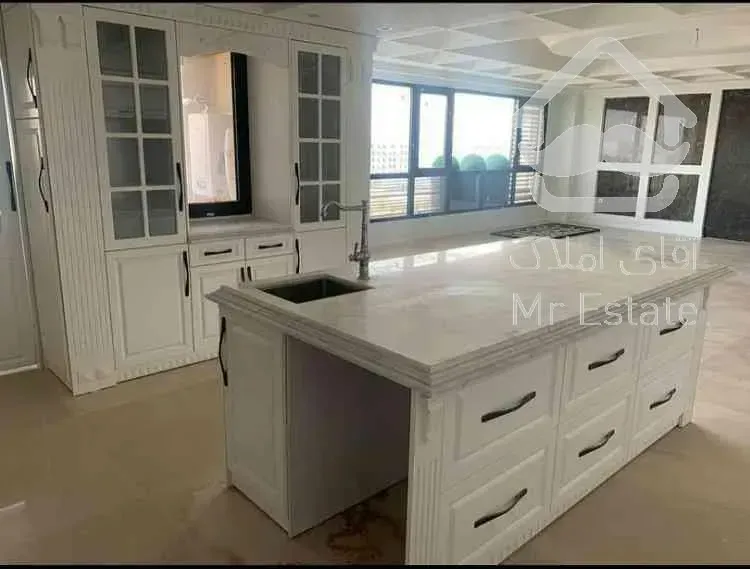 آپارتمان ۲۰۵متری فردوس شرق