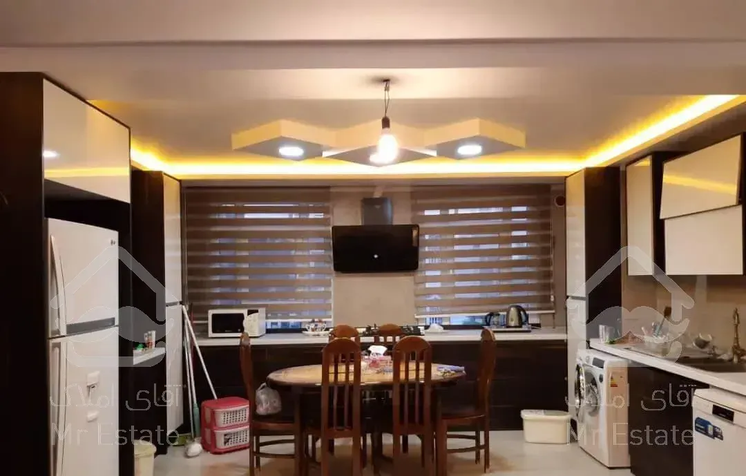 117متر دو خواب /بازسازی کامل/آلاله شرقی