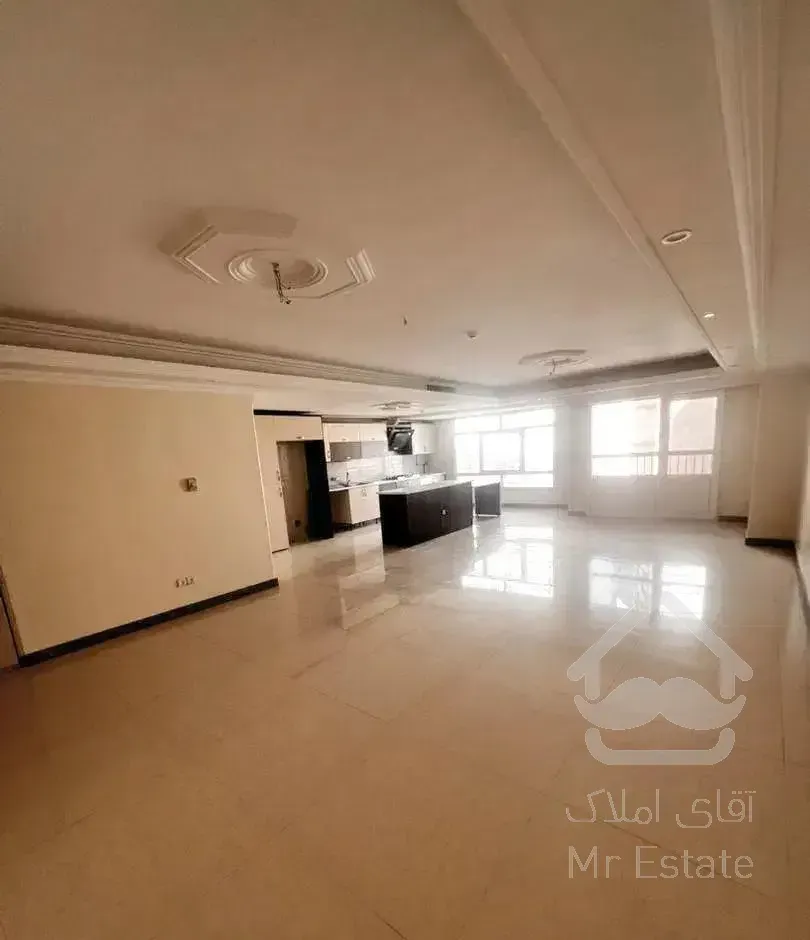 آپارتمان 3 خواب دریاچه ایرانمال خوش نقشه