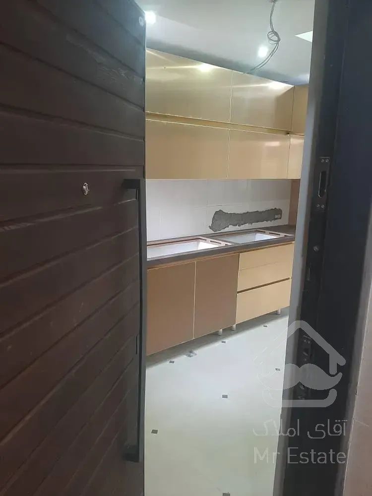 فروش 215 متر مسکونی پاسداران