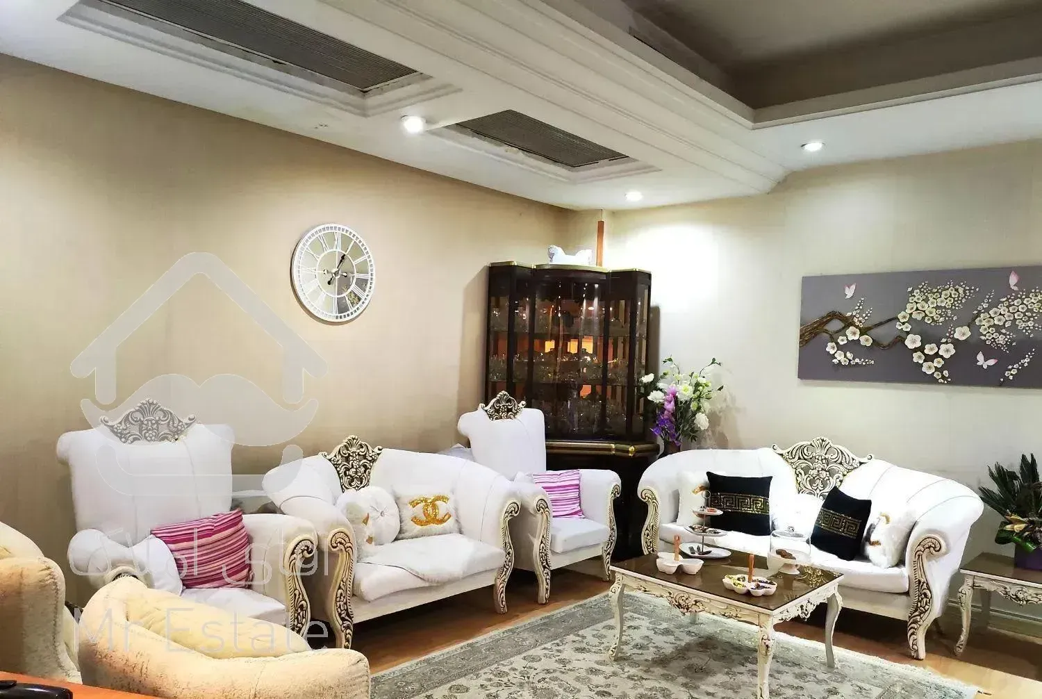 جردن‌/ولیعصر ۱۲۰متر ۲خواب