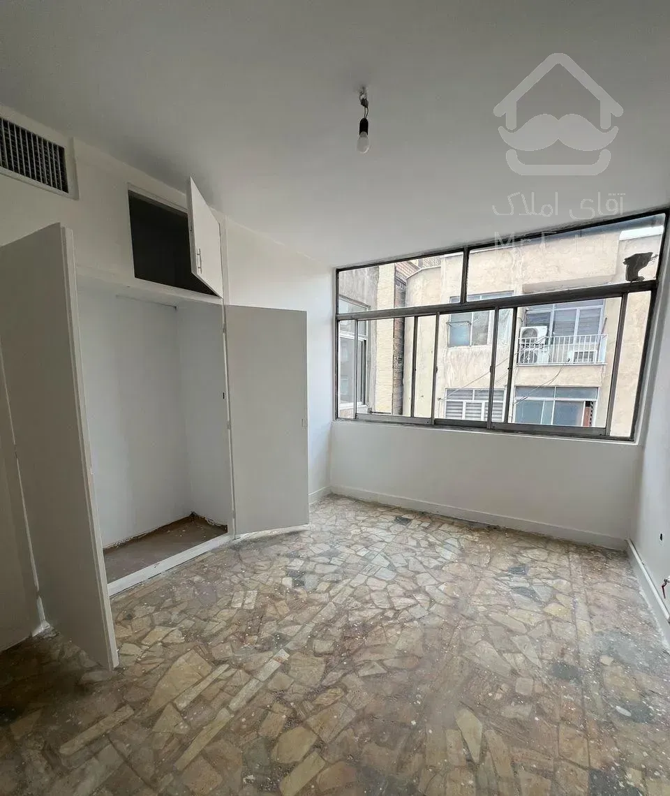 رهن آپارتمان ۱۲۰ متری خ کارگرجنوبی