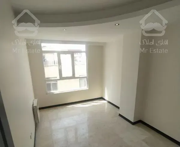 ۱۲۱ متر ۲ خواب صادقیه