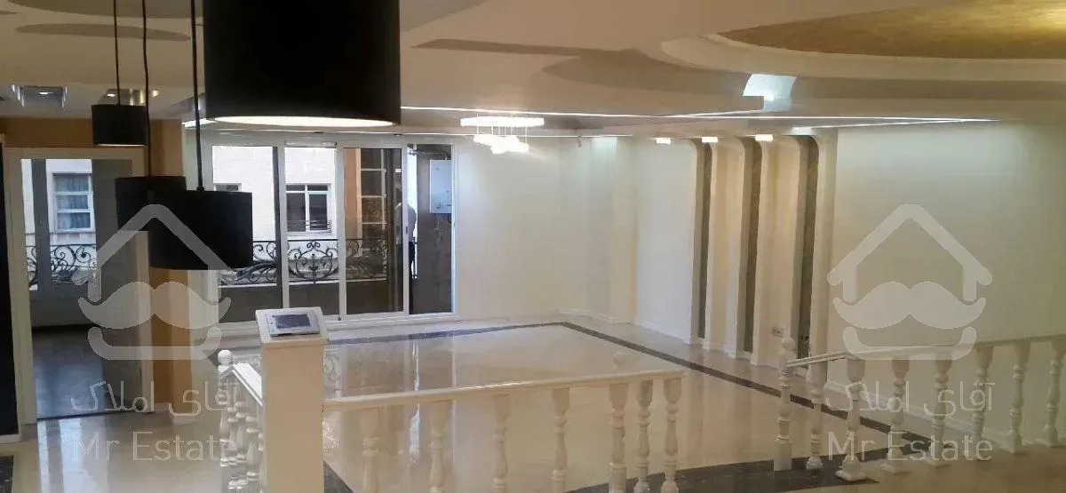 سوپر آپارتمان ۲۲۴متری (مدبر)