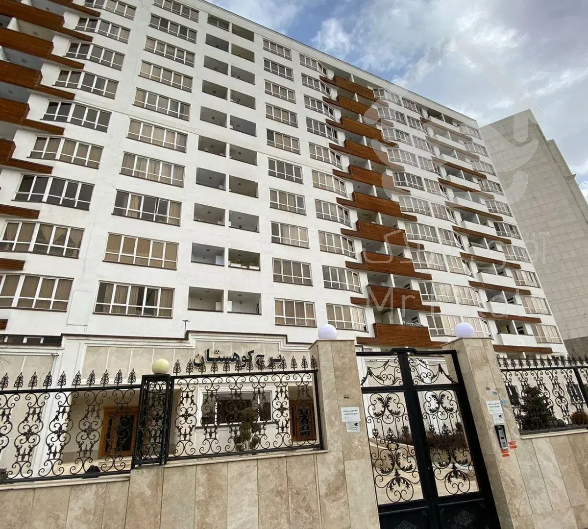 آپارتمان ۹۰ متری فول امکانات پردیس فاز ۲